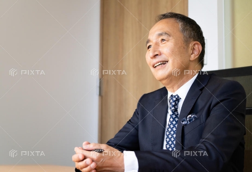 教授 田中 太郎